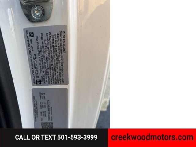 2022 Chevrolet Silverado 3500HD Chassis REG Cab 4x4 GAS UTILITY BED Financing White NICE