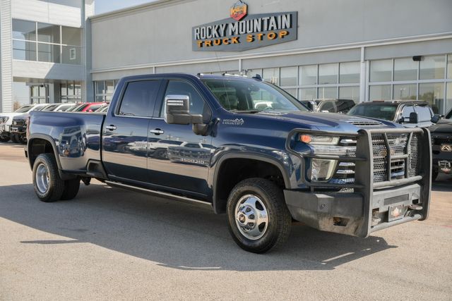 2022 Chevrolet Silverado 3500HD High Country DELUXE 4WD / 1-OWNER / CLEAN CARFAX | Austin, TX | Rocky Mountain Truck Stop Austin 2022 Chevrolet Silverado 3500HD High Country DELUXE 4WD / 1-OWNER / CLEAN CARFAX | Austin, TX | Rocky Mountain Truck Stop Austin