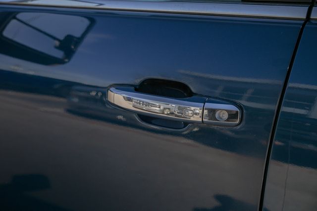 2022 Chevrolet Silverado 3500HD High Country DELUXE 4WD / 1-OWNER / CLEAN CARFAX | Austin, TX | Rocky Mountain Truck Stop Austin 2022 Chevrolet Silverado 3500HD High Country DELUXE 4WD / 1-OWNER / CLEAN CARFAX | Austin, TX | Rocky Mountain Truck Stop Austin