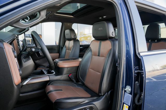 2022 Chevrolet Silverado 3500HD High Country DELUXE 4WD / 1-OWNER / CLEAN CARFAX | Austin, TX | Rocky Mountain Truck Stop Austin 2022 Chevrolet Silverado 3500HD High Country DELUXE 4WD / 1-OWNER / CLEAN CARFAX | Austin, TX | Rocky Mountain Truck Stop Austin