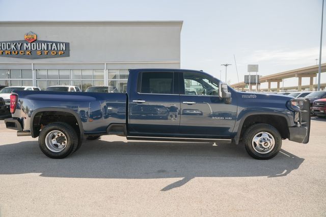 2022 Chevrolet Silverado 3500HD High Country DELUXE 4WD / 1-OWNER / CLEAN CARFAX | Austin, TX | Rocky Mountain Truck Stop Austin