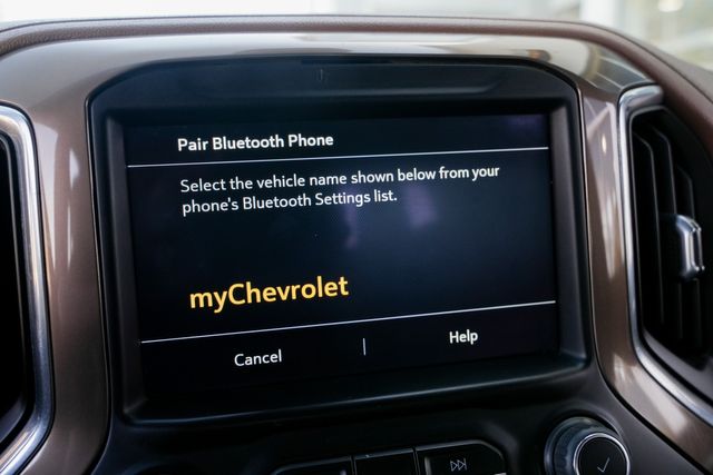 2022 Chevrolet Silverado 3500HD High Country DELUXE 4WD / 1-OWNER / CLEAN CARFAX | Austin, TX | Rocky Mountain Truck Stop Austin