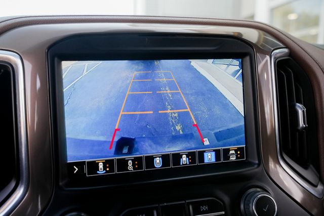 2022 Chevrolet Silverado 3500HD High Country DELUXE 4WD / 1-OWNER / CLEAN CARFAX | Austin, TX | Rocky Mountain Truck Stop Austin