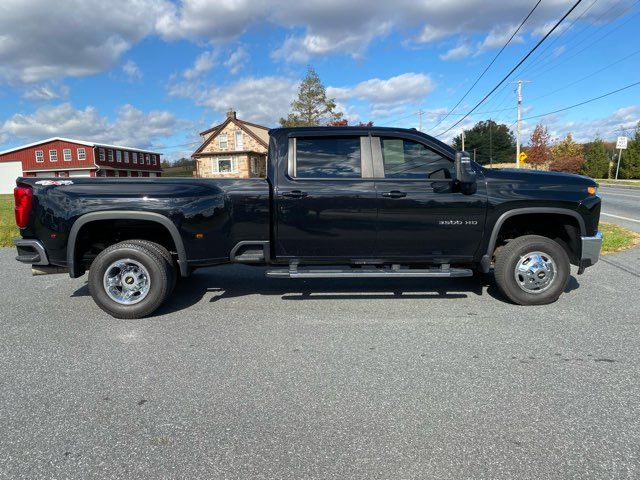 2022 Chevrolet Silverado 3500HD LT | Ephrata, PA | Pine Tree Motors 2022 Chevrolet Silverado 3500HD LT | Ephrata, PA | Pine Tree Motors