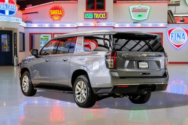 2022 Chevrolet Suburban LT