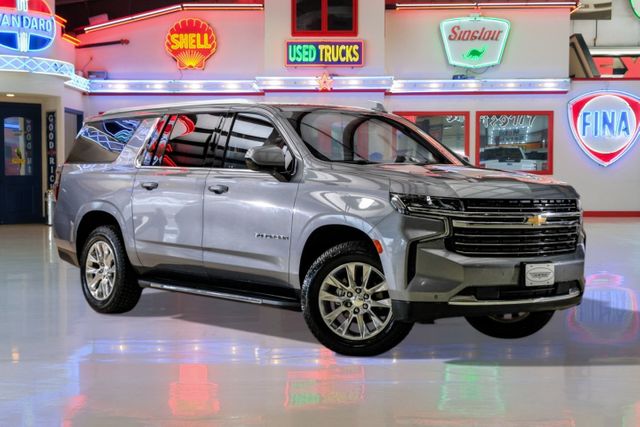 2022 Chevrolet Suburban LT | Addison, TX | Mr Car Guys