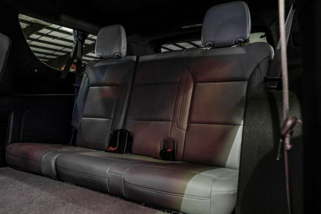 2022 Chevrolet Suburban LT | Addison, TX | Mr Car Guys 2022 Chevrolet Suburban LT | Addison, TX | Mr Car Guys