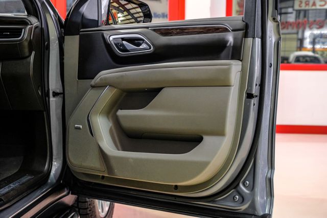 2022 Chevrolet Suburban LT | Addison, TX | Mr Car Guys 2022 Chevrolet Suburban LT | Addison, TX | Mr Car Guys