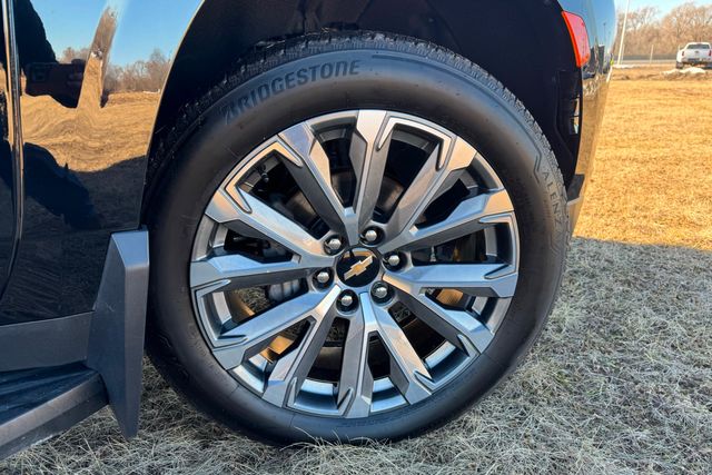 2022 Chevrolet Suburban Premier | Roscoe, IL | Autoland Outlets