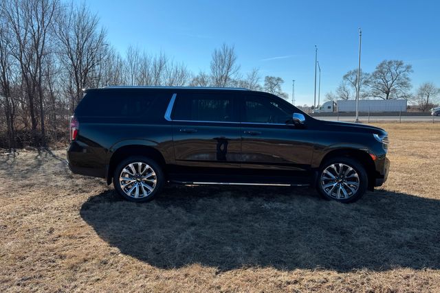 2022 Chevrolet Suburban Premier | Roscoe, IL | Autoland Outlets 2022 Chevrolet Suburban Premier | Roscoe, IL | Autoland Outlets