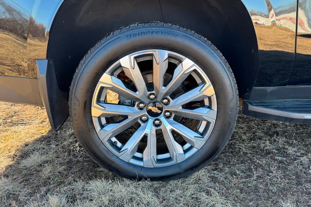 2022 Chevrolet Suburban Premier | Roscoe, IL | Autoland Outlets