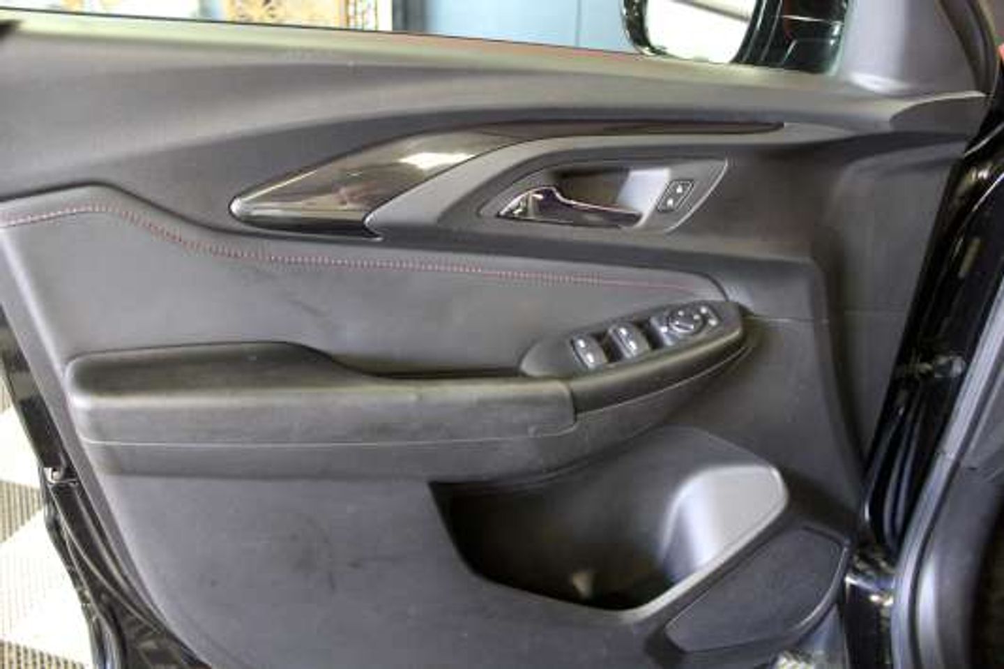 2022 Chevrolet Trailblazer RS [GB0] Mosaic Black Metallic at Mossy Motors