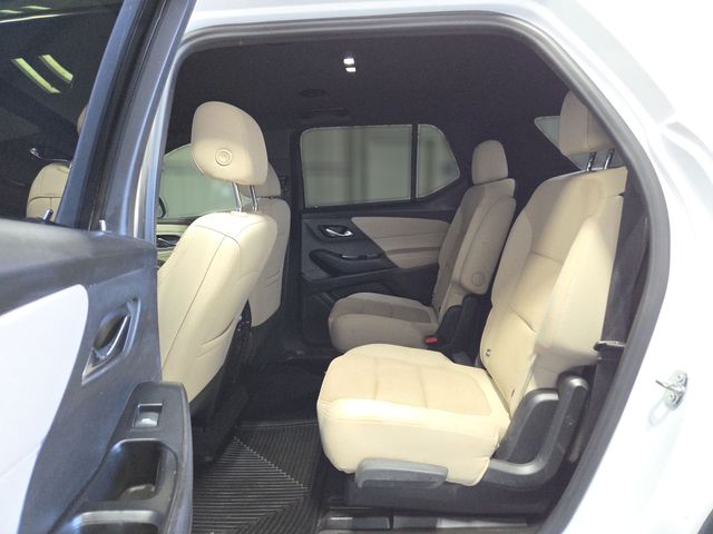 2022 Chevrolet TRAVERSE LT | Houston, TX | Texas Star Motors