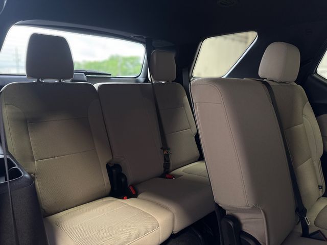 2022 Chevrolet TRAVERSE LS | Houston, TX | Texas Star Motors 2022 Chevrolet TRAVERSE LS | Houston, TX | Texas Star Motors