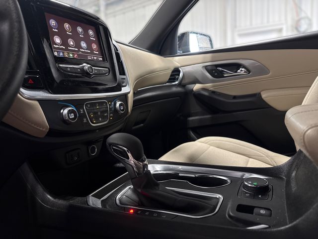 2022 Chevrolet TRAVERSE LS | Houston, TX | Texas Star Motors