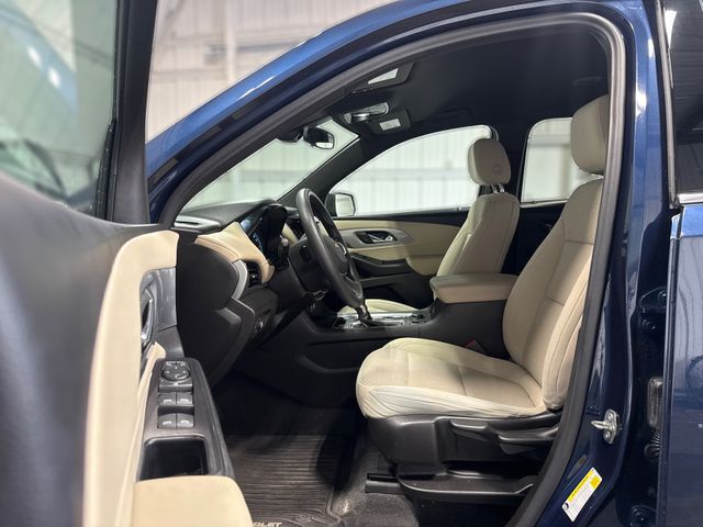 2022 Chevrolet TRAVERSE LS | Houston, TX | Texas Star Motors 2022 Chevrolet TRAVERSE LS | Houston, TX | Texas Star Motors