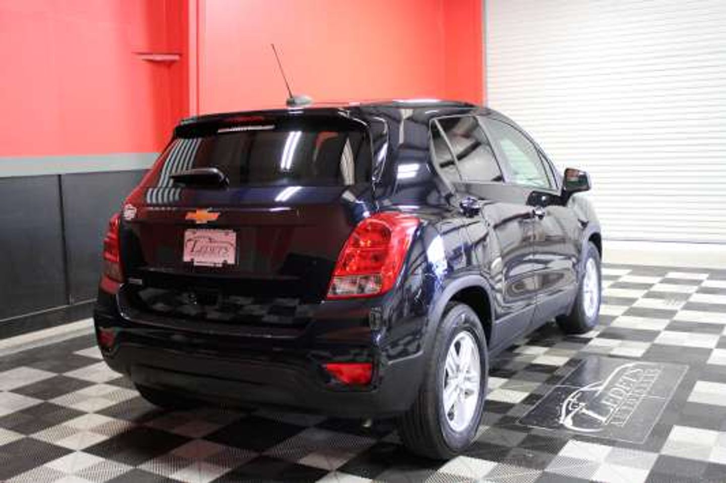 2022 Chevrolet Trax LS - 3
