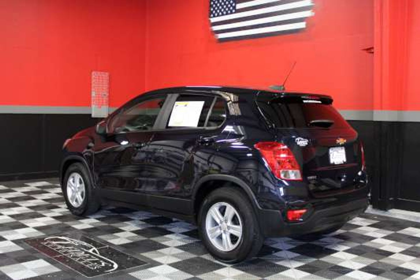 2022 Chevrolet Trax LS - 7