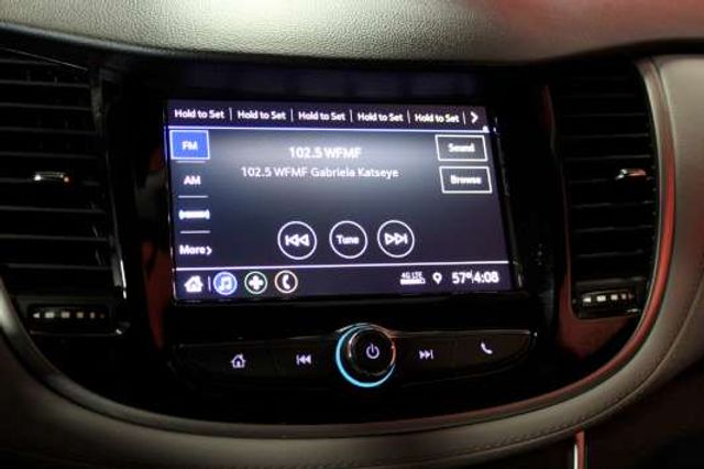 2022 Chevrolet Trax LS - Ledet's Auto Sales Gonzales, Louisiana 70737 2022 Chevrolet Trax LS - Ledet's Auto Sales Gonzales, Louisiana 70737