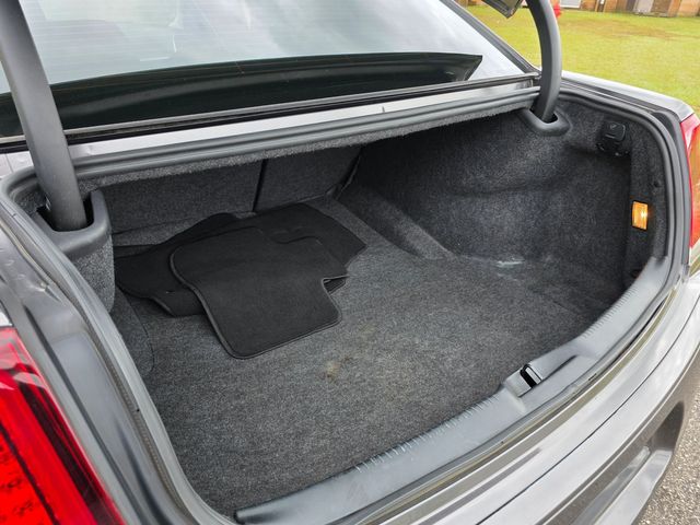 2022 Chrysler 300 Touring 2022 Chrysler 300 Touring