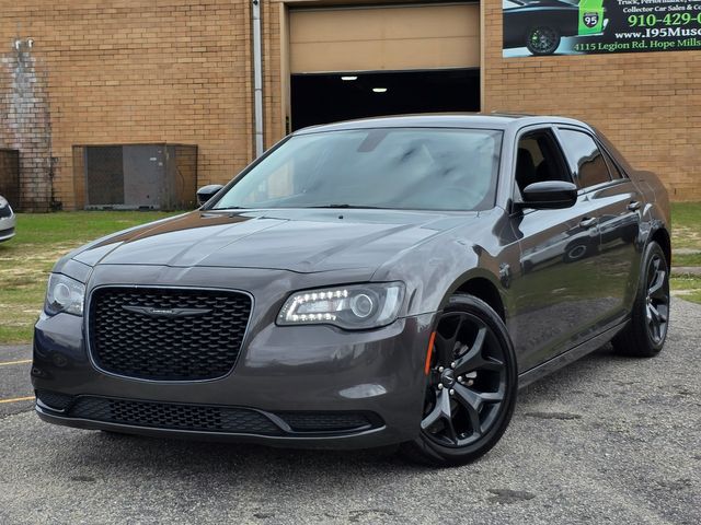 2022 Chrysler 300 Touring 2022 Chrysler 300 Touring