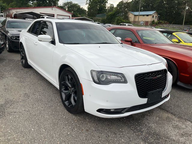 2022 Chrysler 300 S V6 - John Gibson Auto Sales Hot Springs 2022 Chrysler 300 S V6 - John Gibson Auto Sales Hot Springs