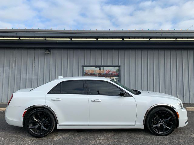 2022 Chrysler 300 Touring | San Antonio, TX | Clear Choice Automotive South 2022 Chrysler 300 Touring | San Antonio, TX | Clear Choice Automotive South
