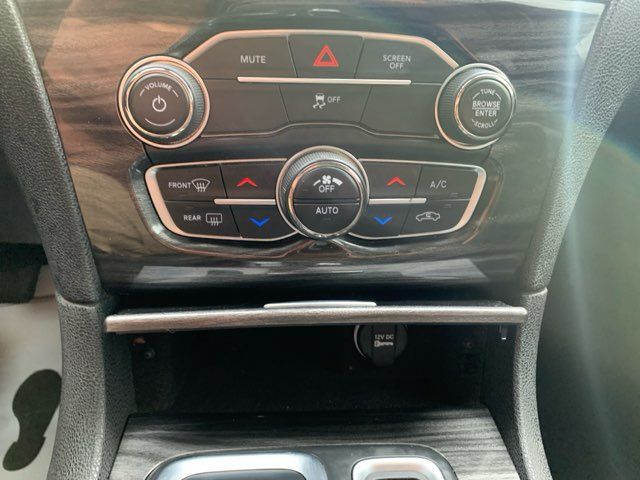 2022 Chrysler 300 Touring | San Antonio, TX | Clear Choice Automotive South 2022 Chrysler 300 Touring | San Antonio, TX | Clear Choice Automotive South