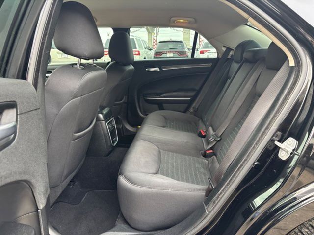 2022 Chrysler 300 Touring | San Antonio, TX | Clear Choice Automotive South 2022 Chrysler 300 Touring | San Antonio, TX | Clear Choice Automotive South