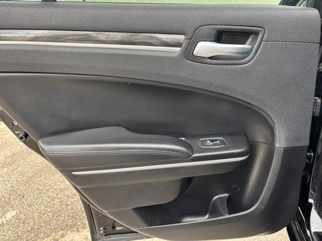 2022 Chrysler 300 Touring | San Antonio, TX | Clear Choice Automotive South