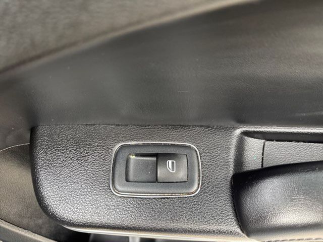 2022 Chrysler 300 Touring | San Antonio, TX | Clear Choice Automotive South 2022 Chrysler 300 Touring | San Antonio, TX | Clear Choice Automotive South