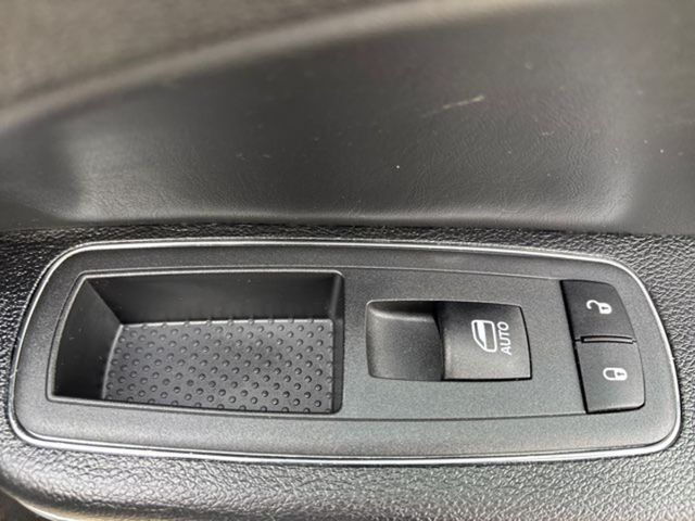 2022 Chrysler 300 Touring | San Antonio, TX | Clear Choice Automotive South