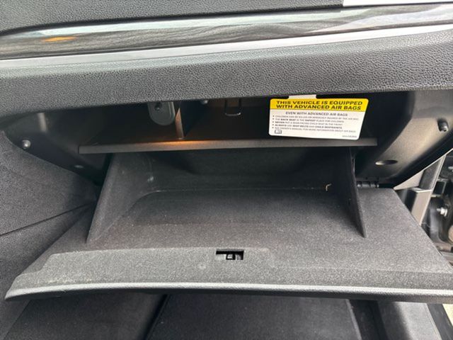 2022 Chrysler 300 Touring | San Antonio, TX | Clear Choice Automotive South 2022 Chrysler 300 Touring | San Antonio, TX | Clear Choice Automotive South