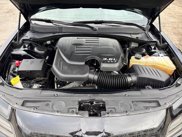 2022 Chrysler 300 Touring | San Antonio, TX | Clear Choice Automotive South