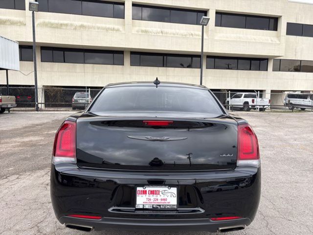 2022 Chrysler 300 Touring | San Antonio, TX | Clear Choice Automotive South