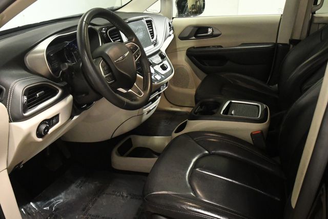 2022 Chrysler Pacifica Touring L | Branford, CT | Sound Auto Wholesalers 2022 Chrysler Pacifica Touring L | Branford, CT | Sound Auto Wholesalers