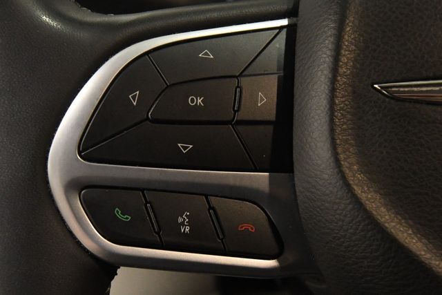 2022 Chrysler Pacifica Touring L | Branford, CT | Sound Auto Wholesalers 2022 Chrysler Pacifica Touring L | Branford, CT | Sound Auto Wholesalers