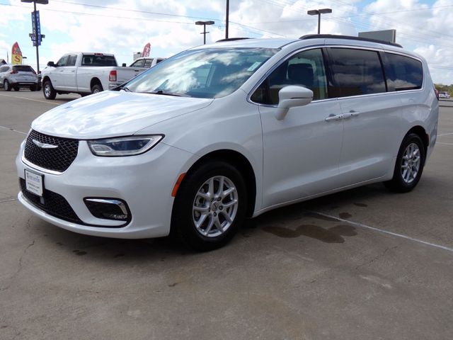2022 Chrysler Pacifica Touring L | Gonzales, TX | West Motors 2022 Chrysler Pacifica Touring L | Gonzales, TX | West Motors