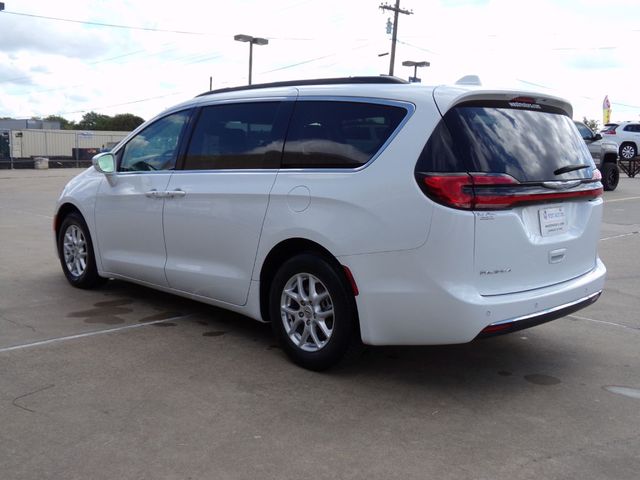 2022 Chrysler Pacifica Touring L | Gonzales, TX | West Motors 2022 Chrysler Pacifica Touring L | Gonzales, TX | West Motors