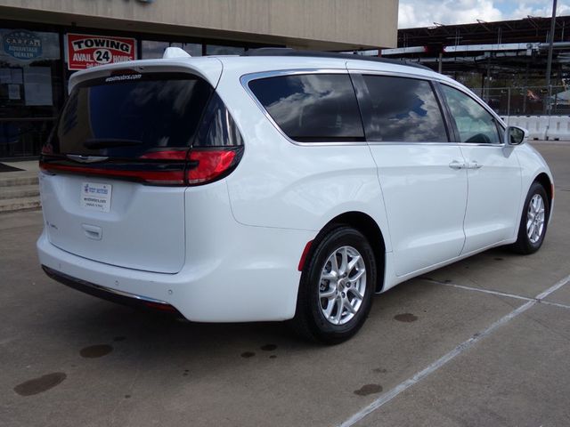 2022 Chrysler Pacifica Touring L | Gonzales, TX | West Motors 2022 Chrysler Pacifica Touring L | Gonzales, TX | West Motors