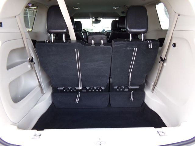 2022 Chrysler Pacifica Touring L | Gonzales, TX | West Motors 2022 Chrysler Pacifica Touring L | Gonzales, TX | West Motors