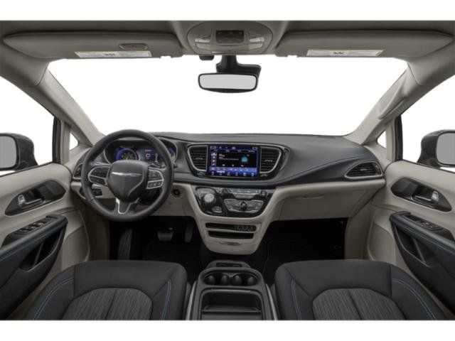 2022 Chrysler Pacifica Touring L 3rd row