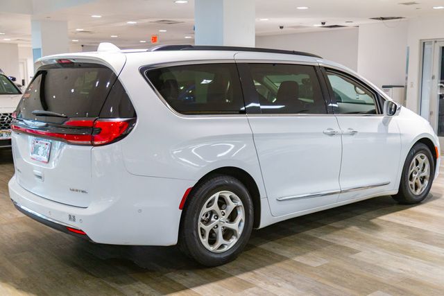 2022 Chrysler Pacifica Limited