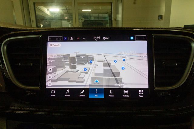 2022 Chrysler Pacifica Hybrid Limited