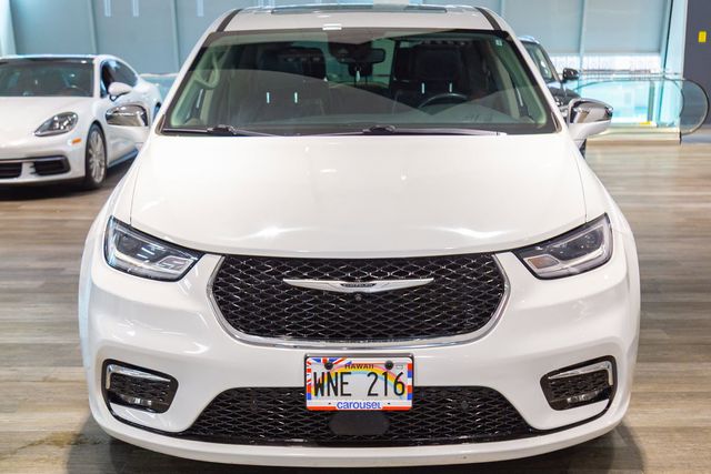 2022 Chrysler Pacifica Hybrid Limited