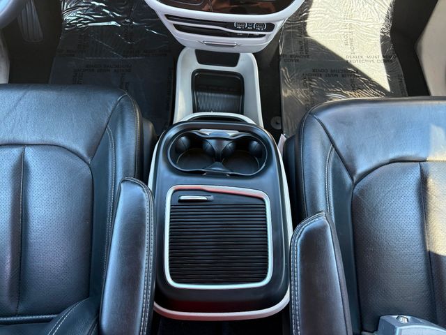 2022 Chrysler Pacifica Touring L 2022 Chrysler Pacifica Touring L