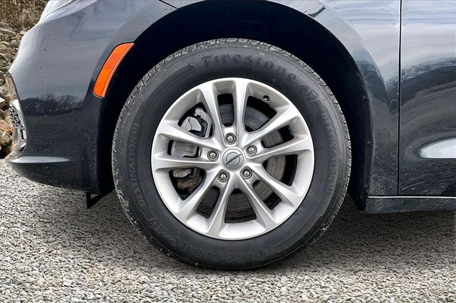 2022 Chrysler Pacifica Touring