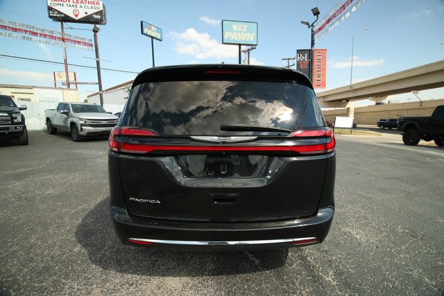 2022 Chrysler Pacifica Touring L | San Antonio, TX | R&L Certified Auto Group 2022 Chrysler Pacifica Touring L | San Antonio, TX | R&L Certified Auto Group