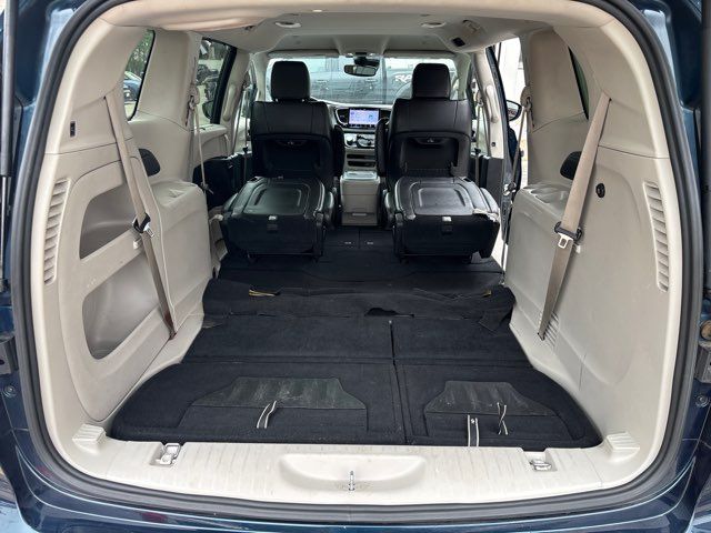 2022 Chrysler Pacifica Touring L | San Antonio, TX | Clear Choice Automotive South