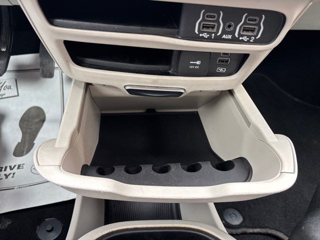 2022 Chrysler Pacifica Touring L | San Antonio, TX | Clear Choice Automotive South